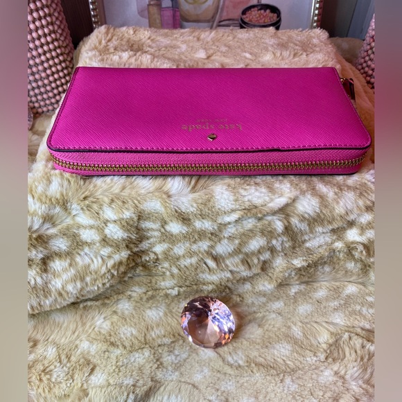 Kate Spade Cedar Street Lacey New York Wallet - Picture 7 of 11